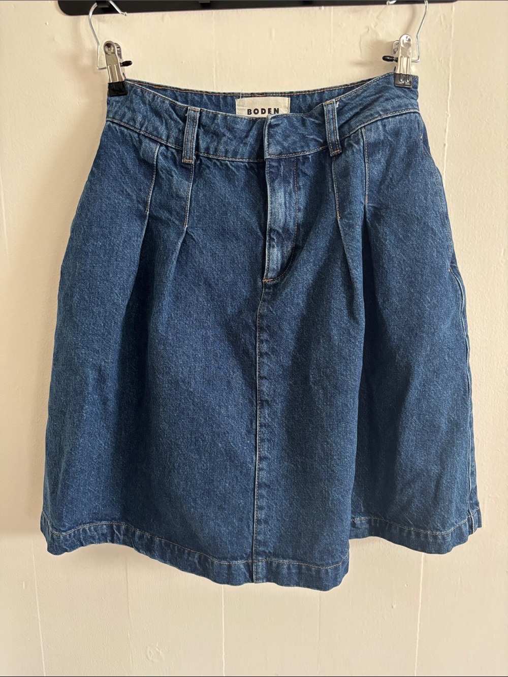 Boden Dark Blue Pleated Denim A-Line Skirt